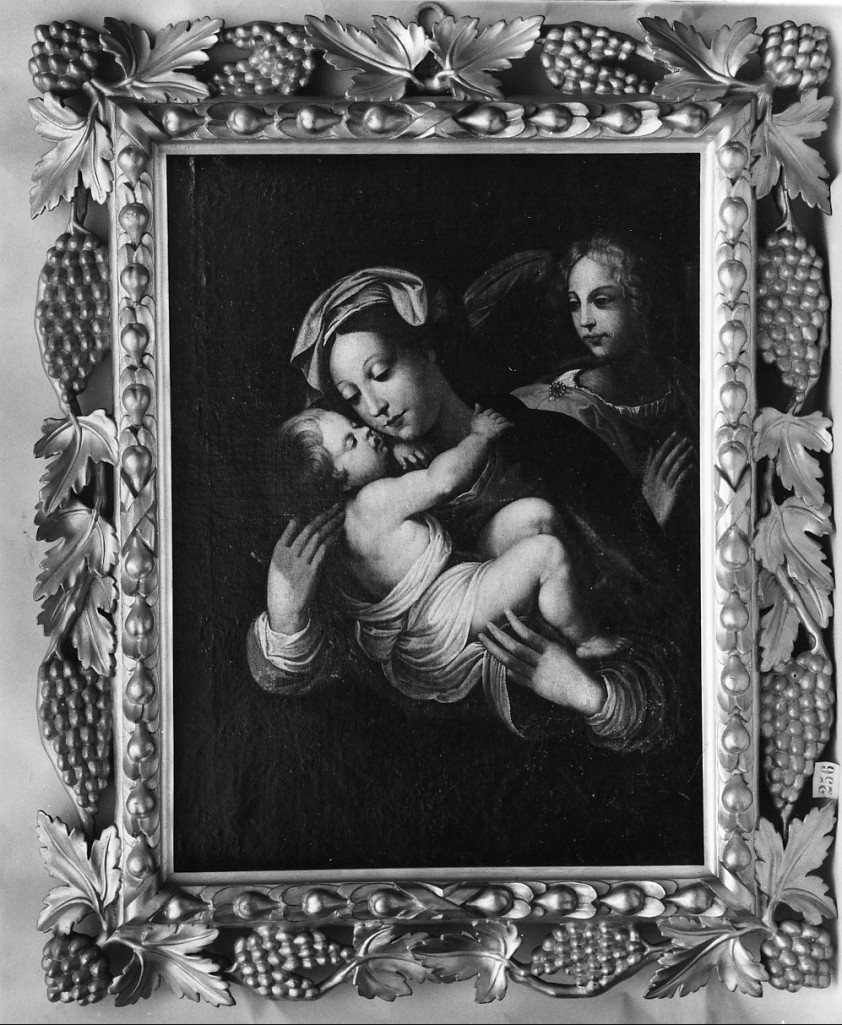 Madonna con Bambino e angelo (dipinto) di Cesari Bernardino (attribuito) (sec. XVII)