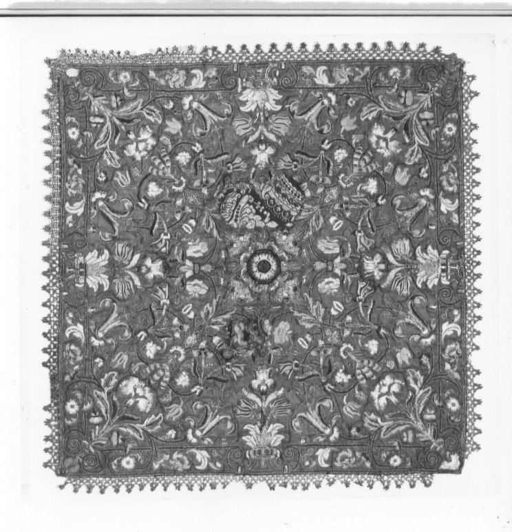 tovaglietta - manifattura abruzzese (sec. XVII)