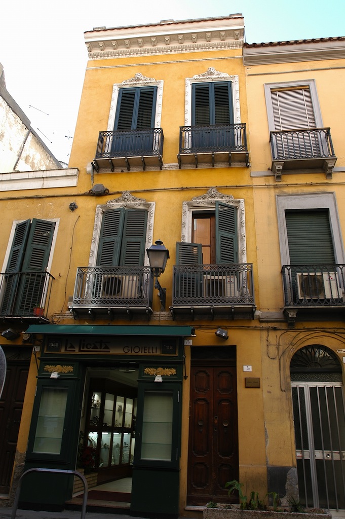 Casa corso vittorio emanuele ii 118 - 120 (casa)