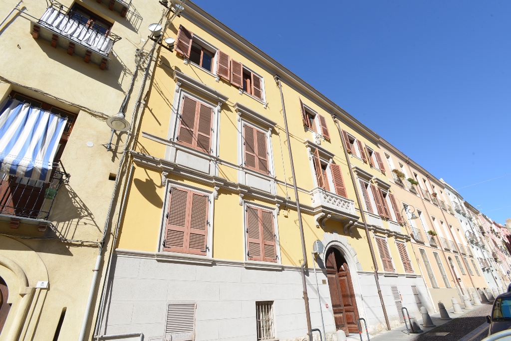 Palazzo serra di santa maria (palazzo)