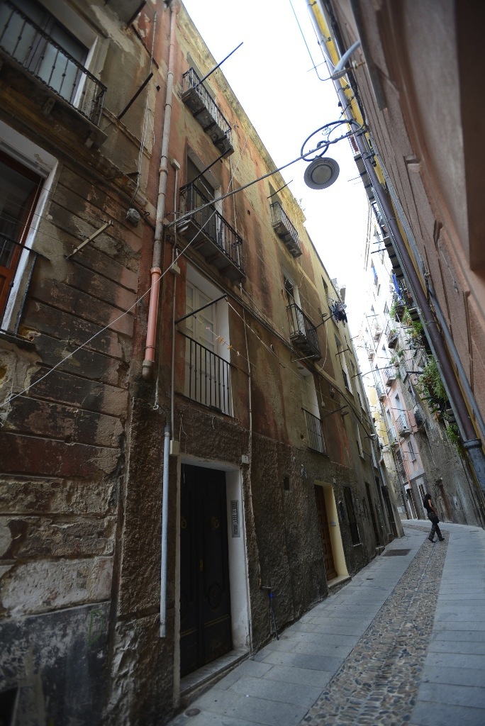 Palazzo via corte d'appello, 6/ 8 (palazzo)
