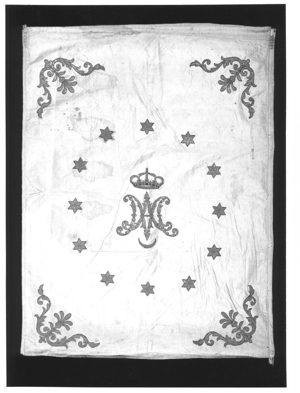 Monogramma mariano (tenda, opera isolata) - manifattura italiana (sec. XIX)