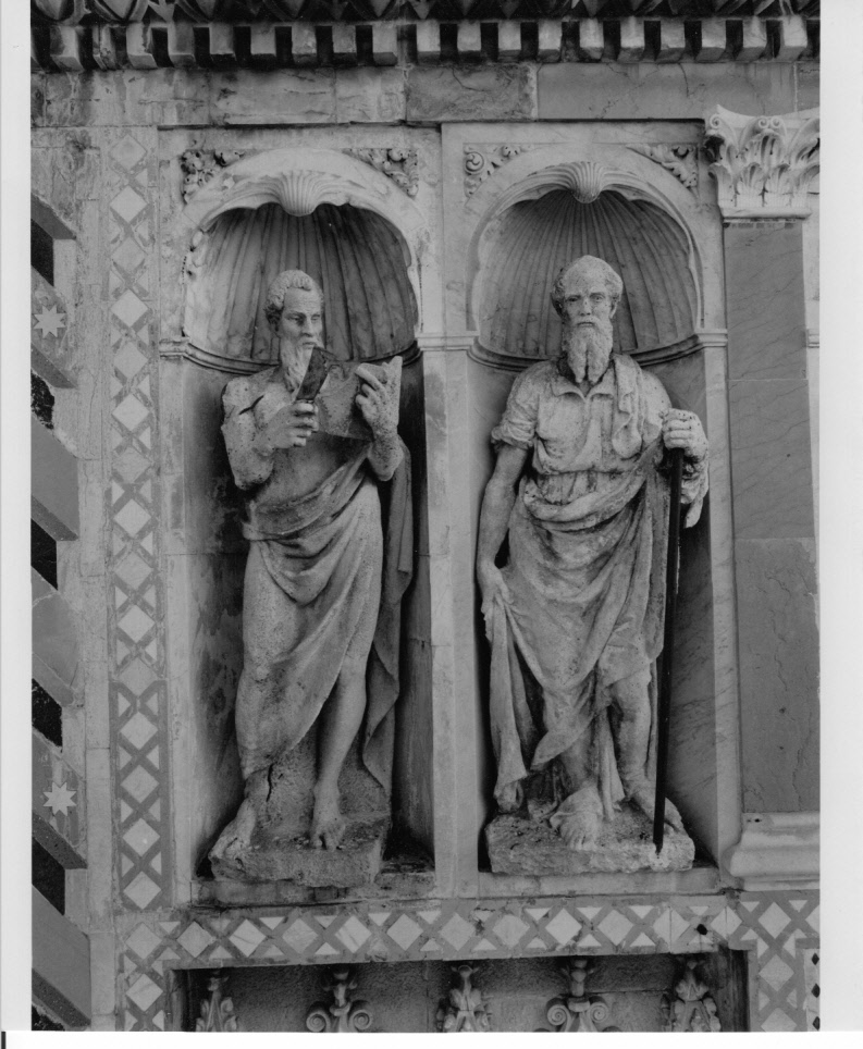 Apostolo (statua, elemento d'insieme) di Sinibaldi Raffaello detto Raffaello da Montelupo (e aiuti) (sec. XVI)