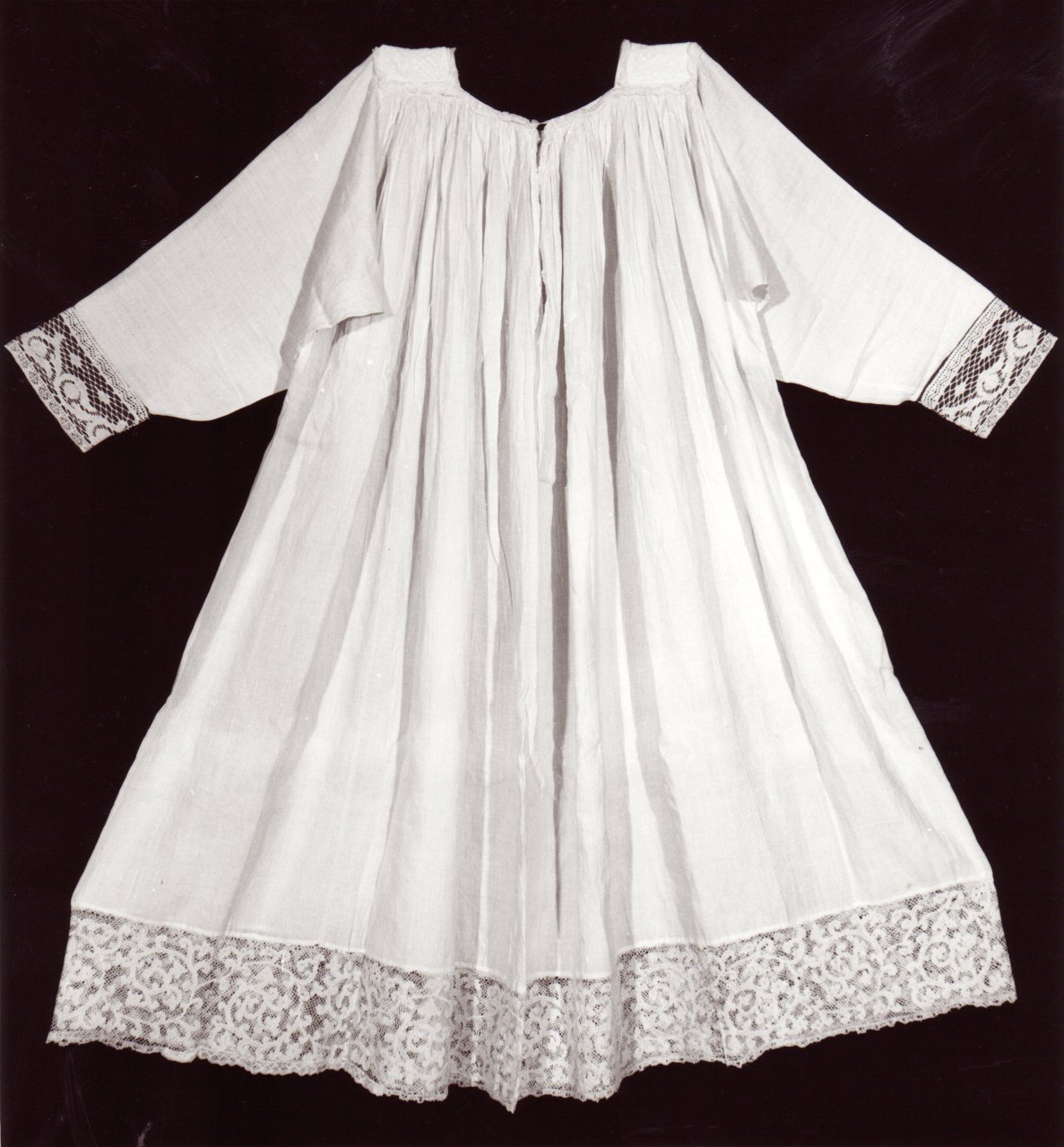 camice - manifattura italiana (fine sec. XVII)