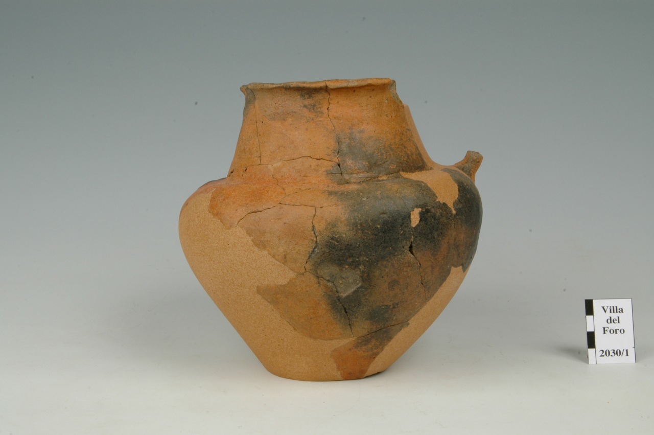 brocca - cultura ligure dell'età del Ferro (media età del Ferro)