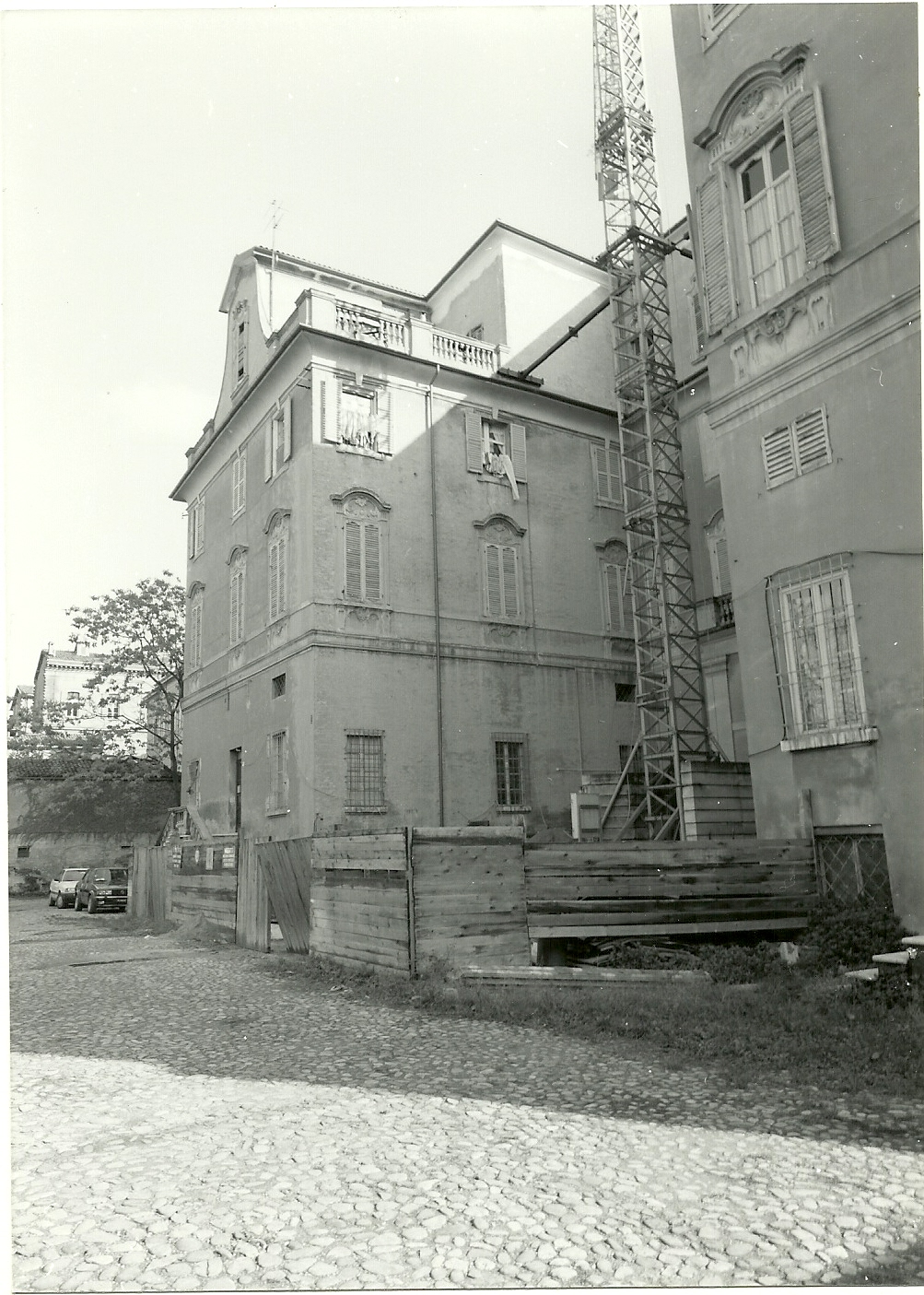 Palazzo Coccapani (palazzo, nobiliare) - Modena (MO)  (sec. XVIII)