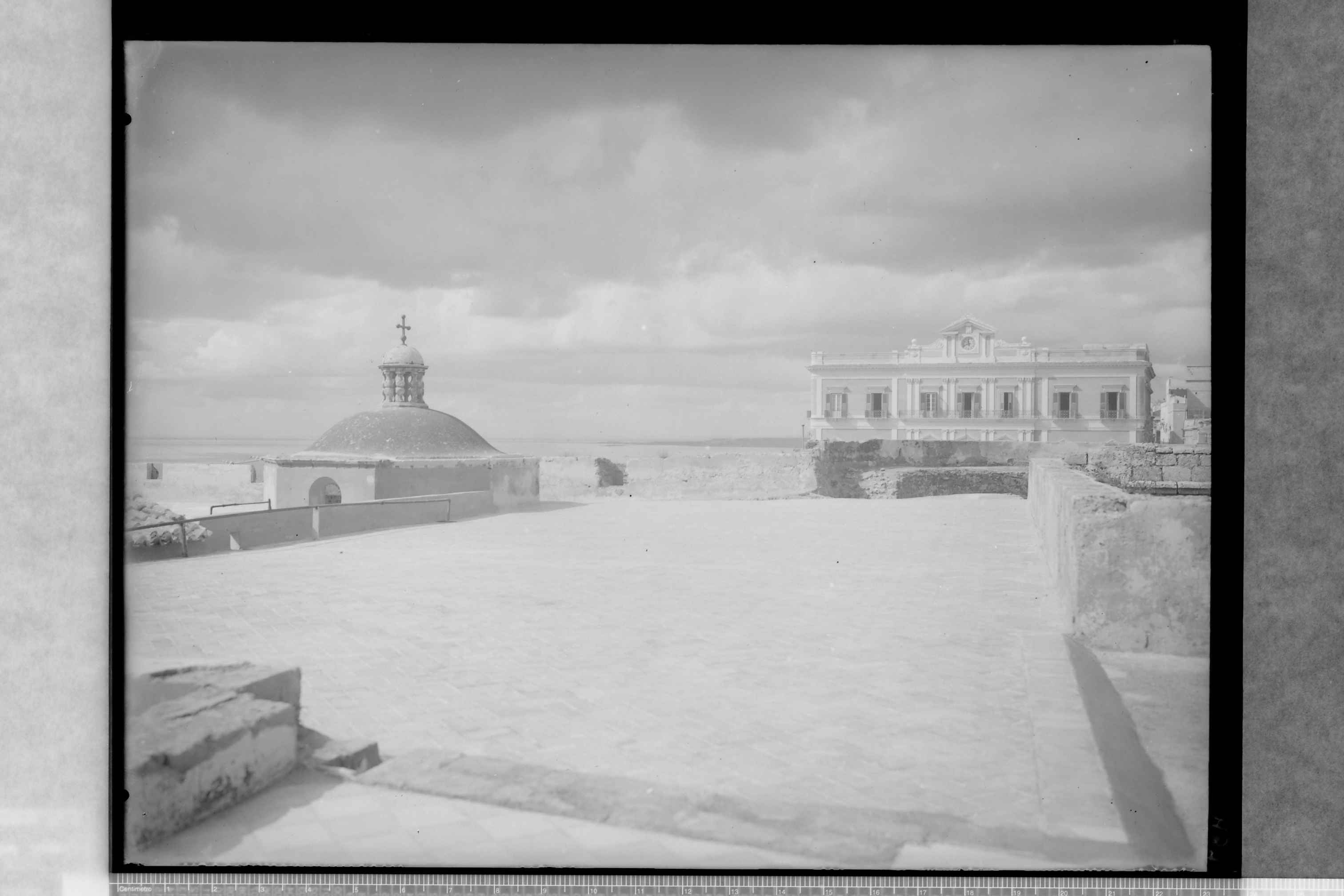 Taranto - Castel S. Angelo (negativo) di Ceccato, A (secondo quarto XX)