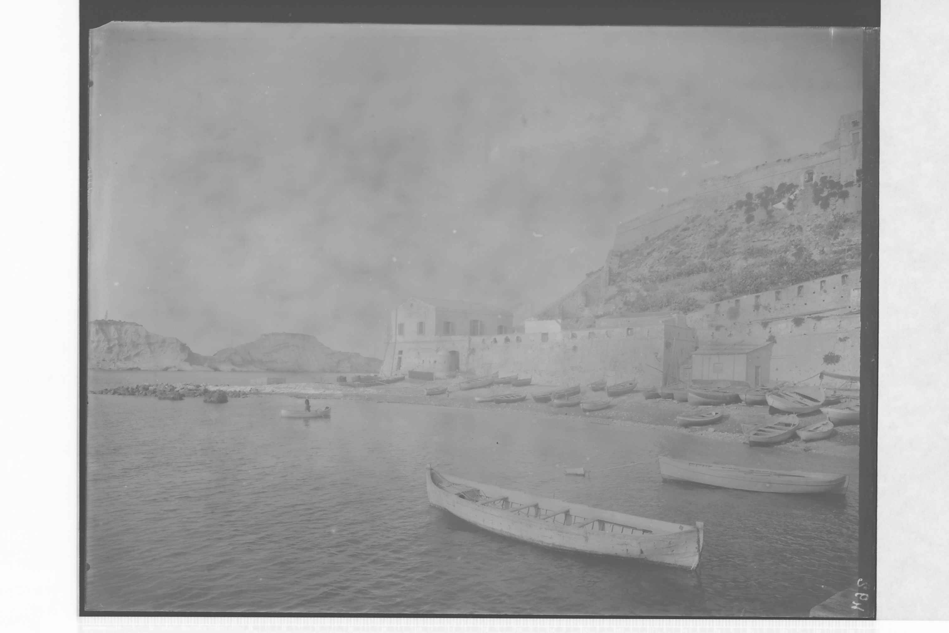 Tremiti Isole (FG) - Isola di S. Nicola (negativo) di Ceccato (secondo quarto XX)