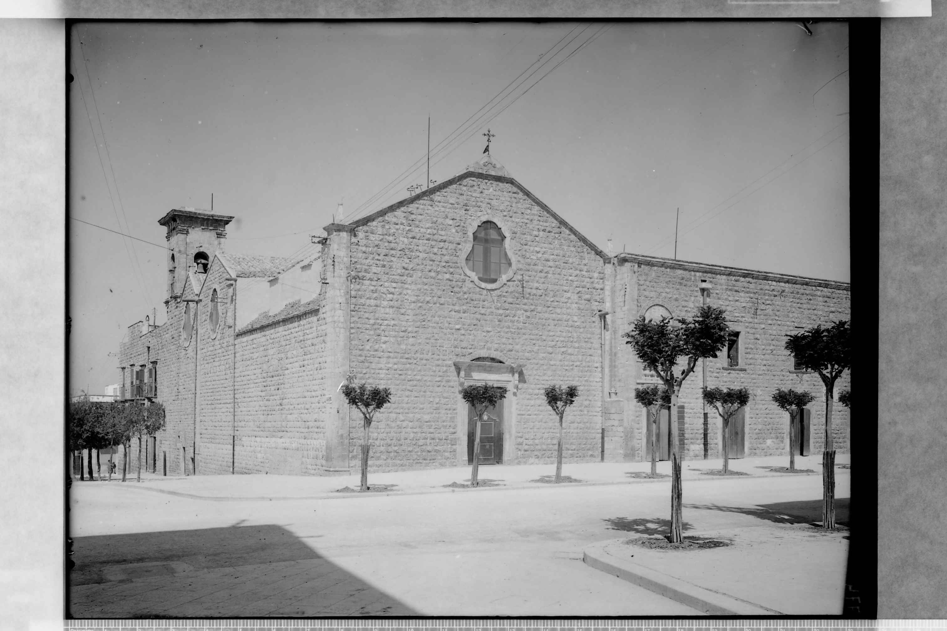 Putignano (BA) - Chiesa ed ex convento di Santa Maria del Carmine (negativo) di Ceccato, A (secondo quarto XX)