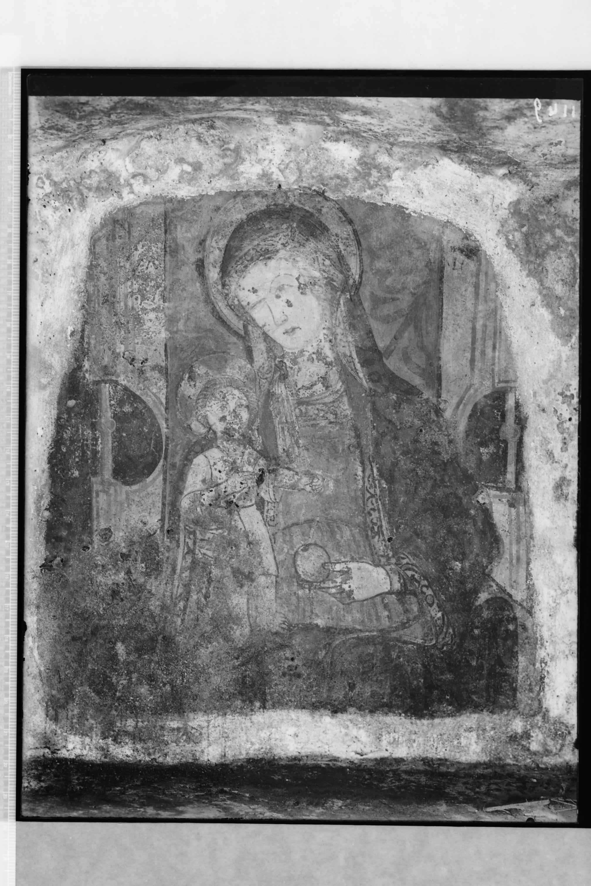 Supersano (LE) - Cripta della Madonna di Coelimanna o di Manna Coeli (negativo) di Ceccato, A (XX)