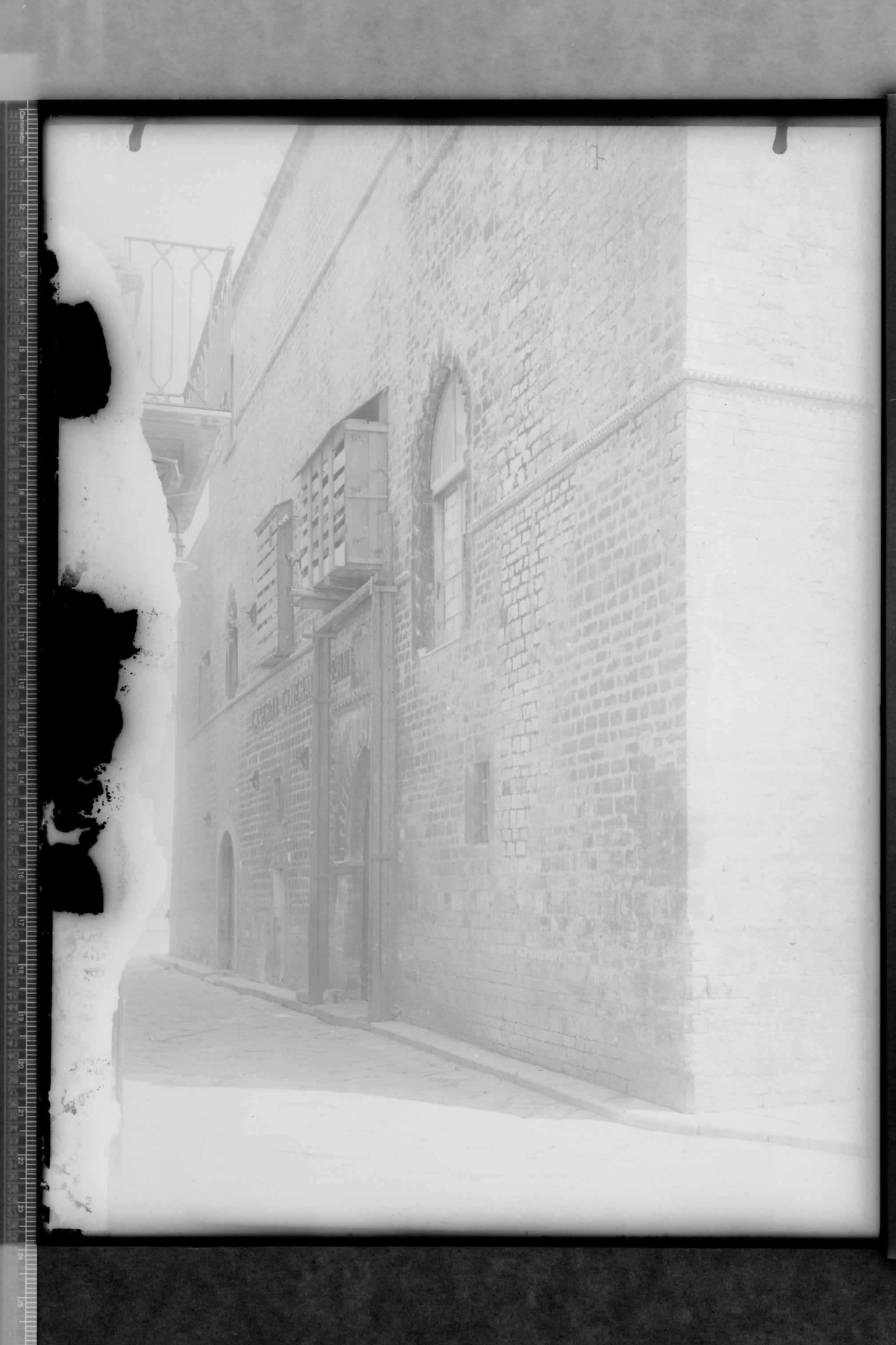 Trani (BA) - Palazzo Canetta (?) (negativo) di Cinquepalmi, S (secondo quarto XX)