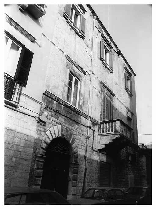 PALAZZO FRISARI UVA (palazzo) - Bisceglie (BT) 