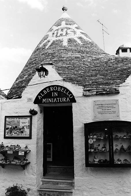 Trullo in via Monte S. Michele, 34 (trullo, privato) - Alberobello (BA) 