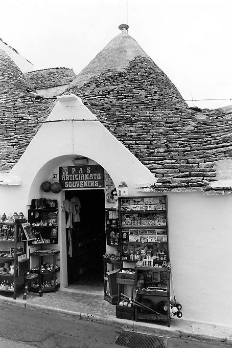 Trullo in via Monte S. Michele, 53 (trullo, privato) - Alberobello (BA) 