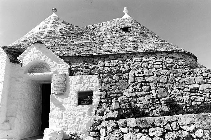 Trullo in via Monte Nero, 2-4 (trullo, privato) - Alberobello (BA) 