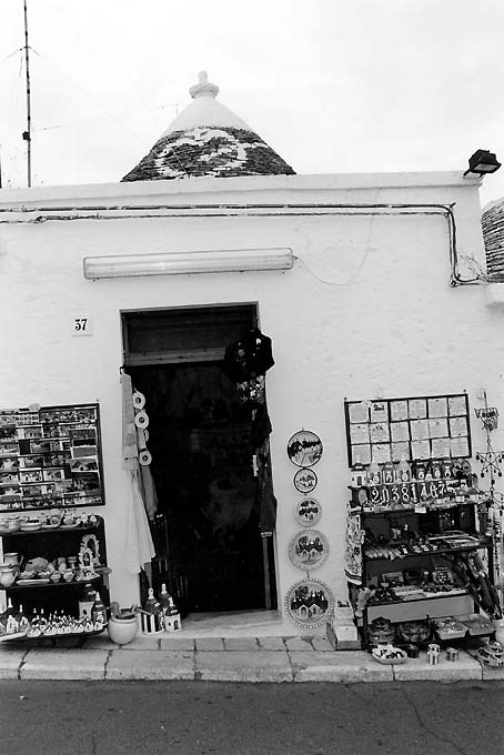 Trullo in via Monte S. Gabriele, 37 (trullo, privato) - Alberobello (BA) 