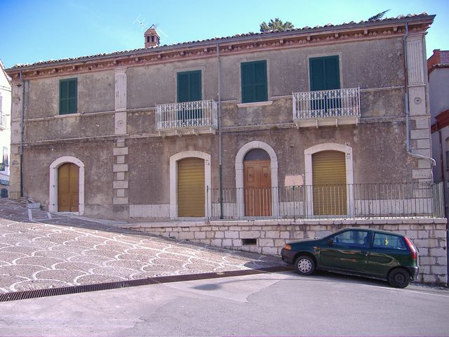 Palazzo Cinotti-Fiorella (palazzo, bifamiliare) - Campochiaro (CB) 