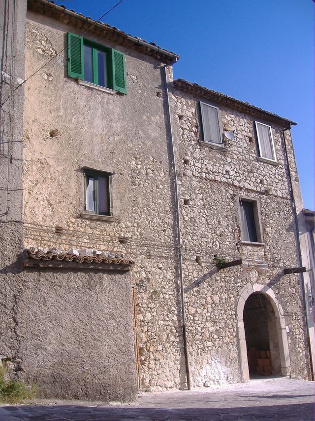 Palazzo Mormile (palazzo, gentilizio, plurifamiliare) - Campochiaro (CB) 