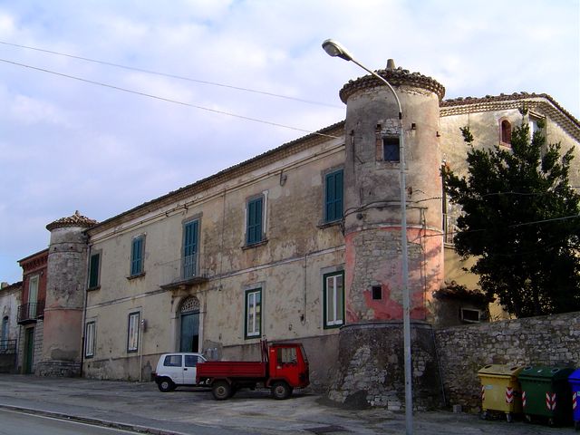 Palazzo Valiante- Capozio (palazzo, fortificato, plurifamiliare) - Jelsi (CB) 