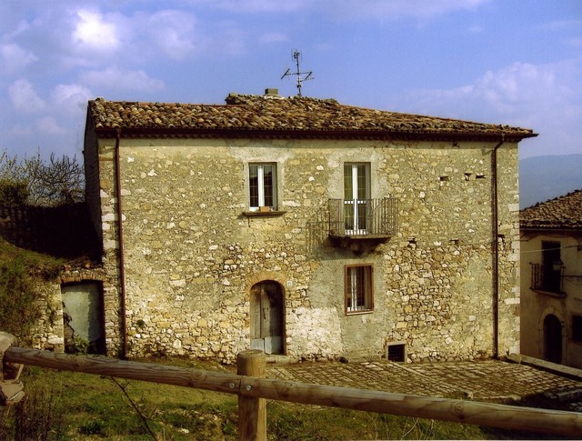 Casa Lucarelli (casa, monofamiliare) - Colle d'Anchise (CB) 