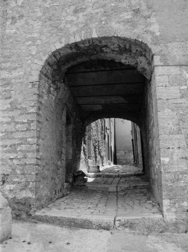 Casa Mastromonaco e Porta Civica (casa, monofamiliare, con porta urbica) - Morrone del Sannio (CB) 