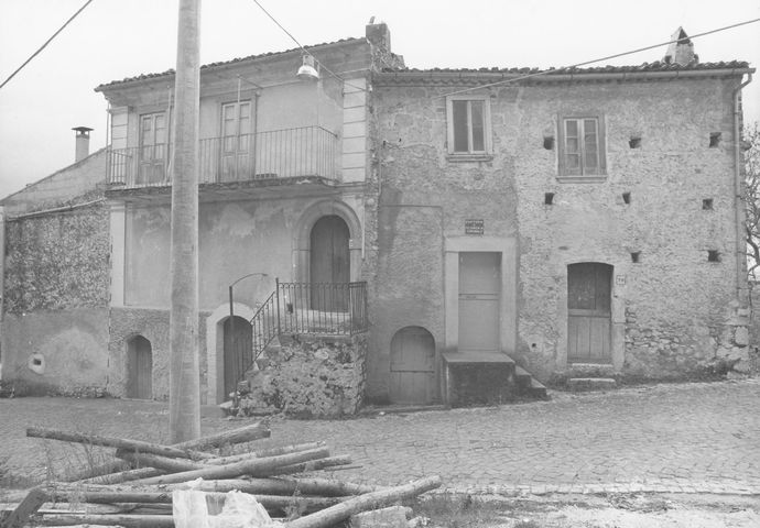 casa, a schiera - Pesche (IS) 