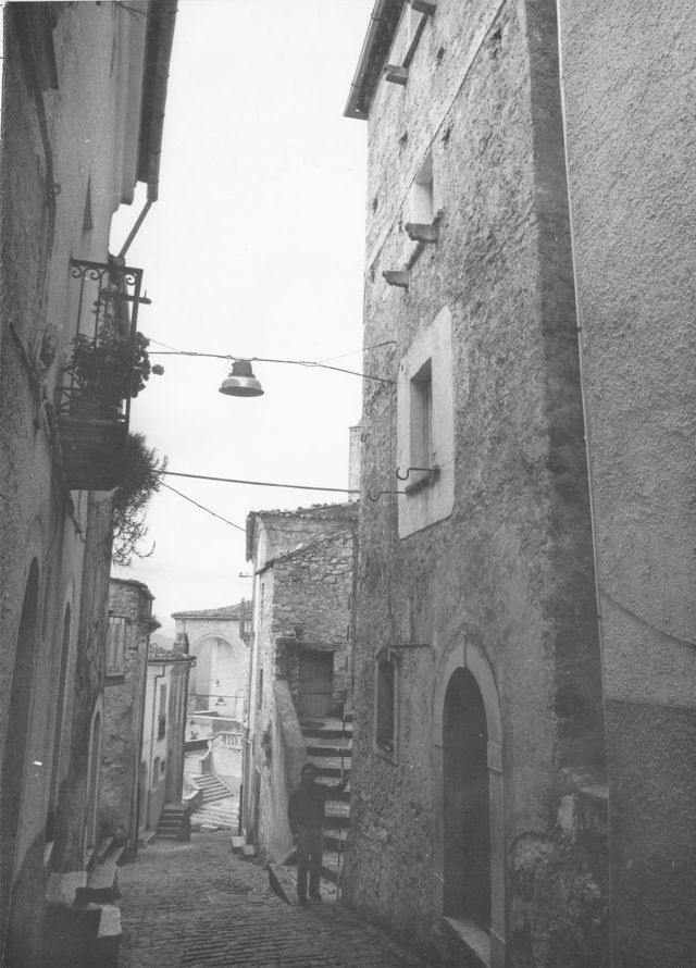 casa, a schiera - Pesche (IS) 