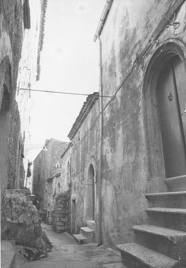 casa, a schiera - Pesche (IS) 