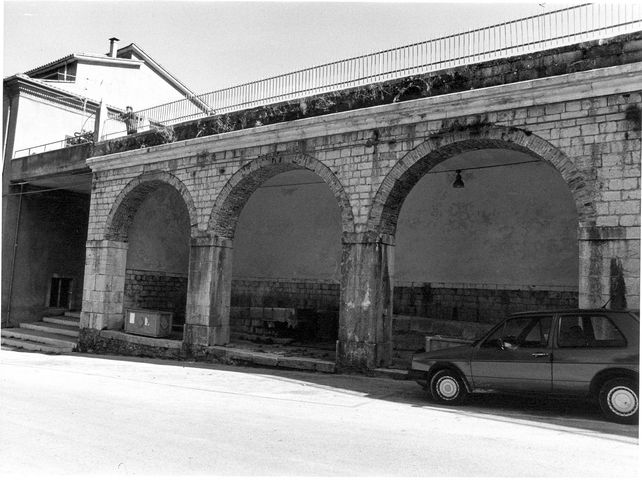 Fontana (fontana, urbana) - Guardiaregia (CB) 