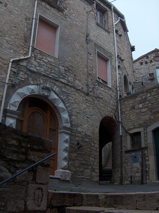 palazzo, gentilizio, plurifamiliare - Campolieto (CB) 