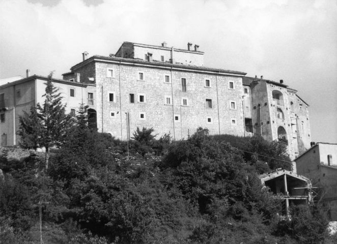 Palazzo Mannarelli (palazzo, gentilizio) - Montenero Val Cocchiara (IS) 