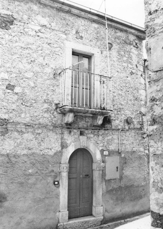 Casa Di Nicola-Pede-Ziroli-Di Marco-Iacobozzi (casa, plurifamiliare) - Montenero Val Cocchiara (IS) 