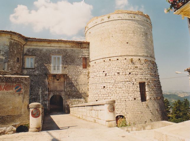 Castello Carafa (castello, medievale) - Ferrazzano (CB)  