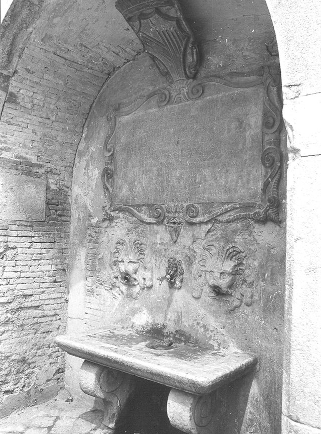 Fontana Zaburri (fontana, pubblica) - Riccia (CB) 