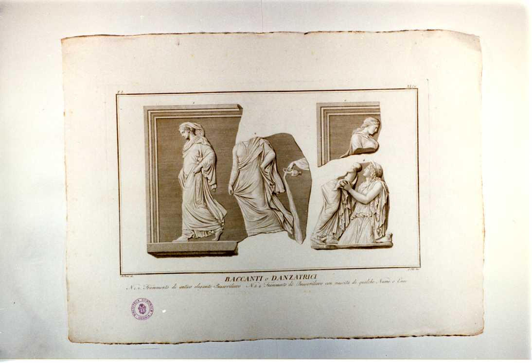 FRAMMENTI DI BASSORILIEVI CON FIGURE FEMMINILI (stampa, serie) di Folo Giovanni, Pozzi Andrea (sec. XIX)