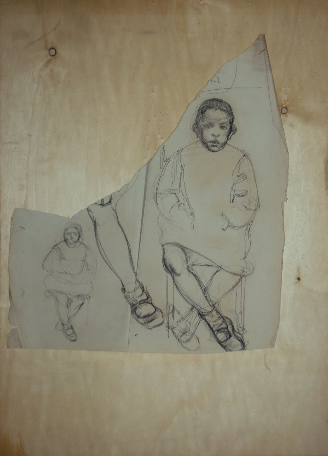 Bambino seduto, figura maschile seduta (disegno) di Ciamarra Elena (sec. XX)