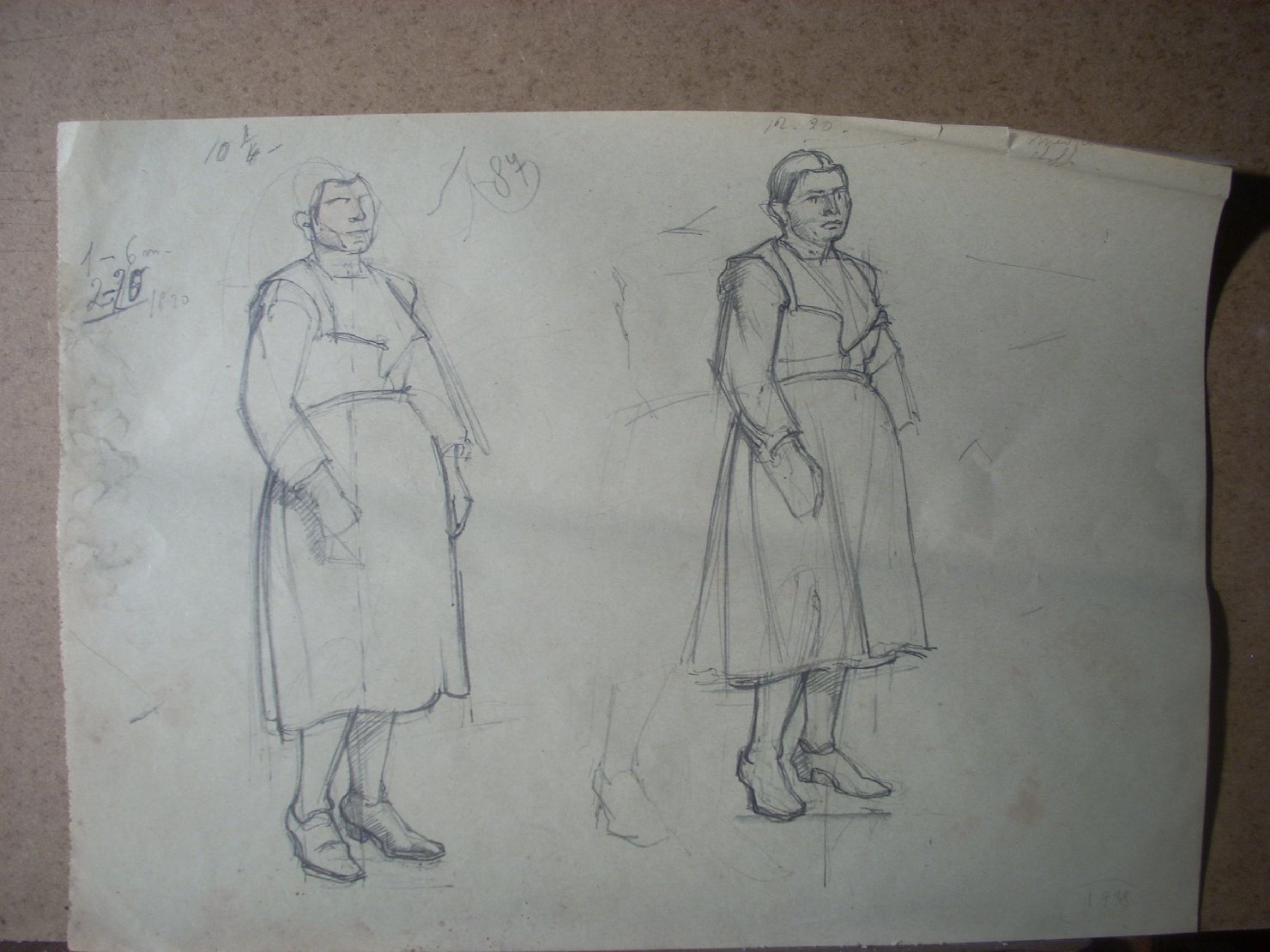 Schizzi vari di Assunta 145, figura femminile (disegno) di Ciamarra Elena (sec. XX)