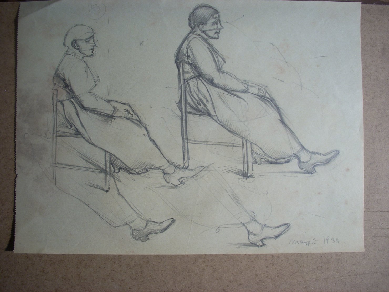 Schizzi vari di Assunta 152, figura femminile seduta (disegno) di Ciamarra Elena (sec. XX)