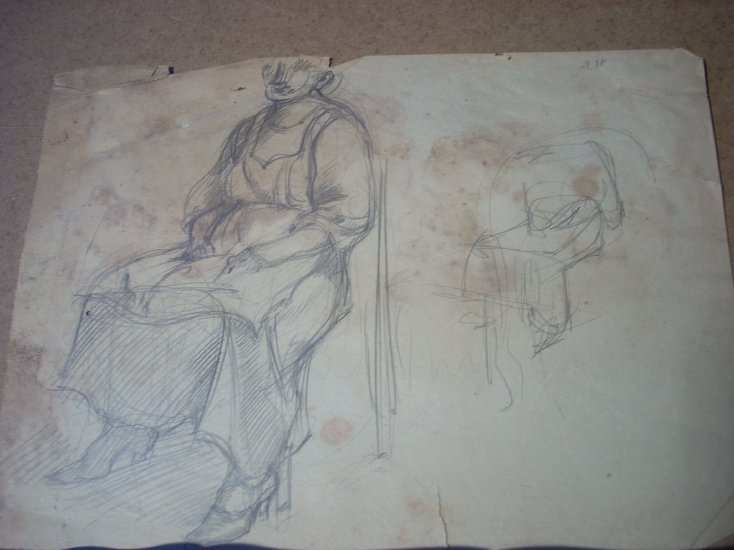 Schizzi vari di Assunta 43, figura femminile seduta (disegno) di Ciamarra Elena (sec. XX)