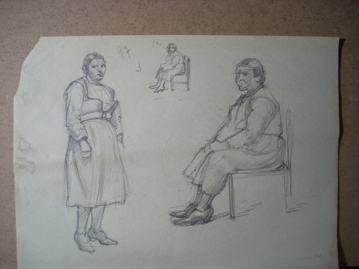 Schizzi vari di Assunta 154, figura femminile (disegno) di Ciamarra Elena (sec. XX)