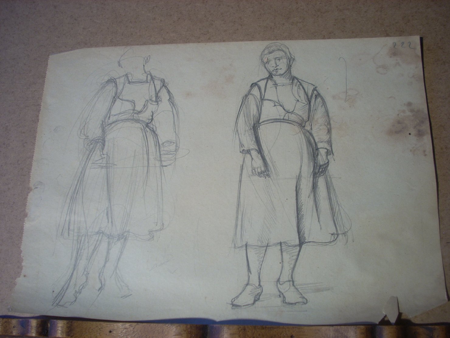 Schizzi vari di Assunta 58, figura femminile (disegno) di Ciamarra Elena (sec. XX)