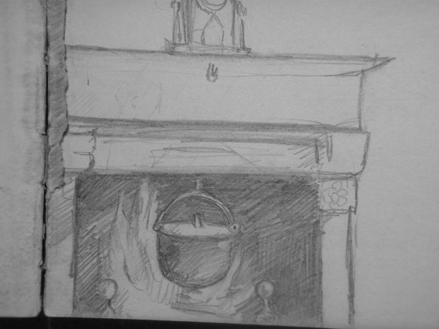 Caminetto del castello con pentola (disegno) di Ciamarra Elena (sec. XX)