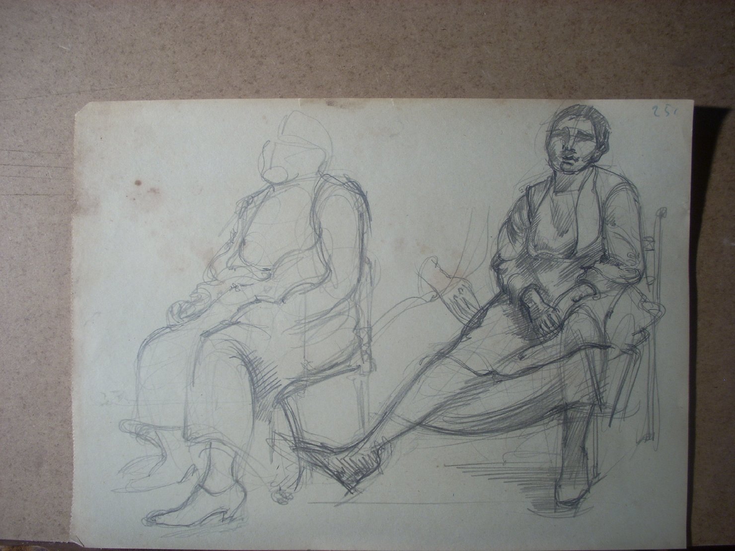 Schizzi vari di Assunta 131, figura femminile seduta (disegno) di Ciamarra Elena (sec. XX)