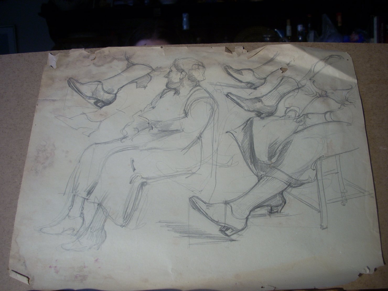 Schizzi vari di Assunta 98, figura femminile seduta (disegno) di Ciamarra Elena (sec. XX)