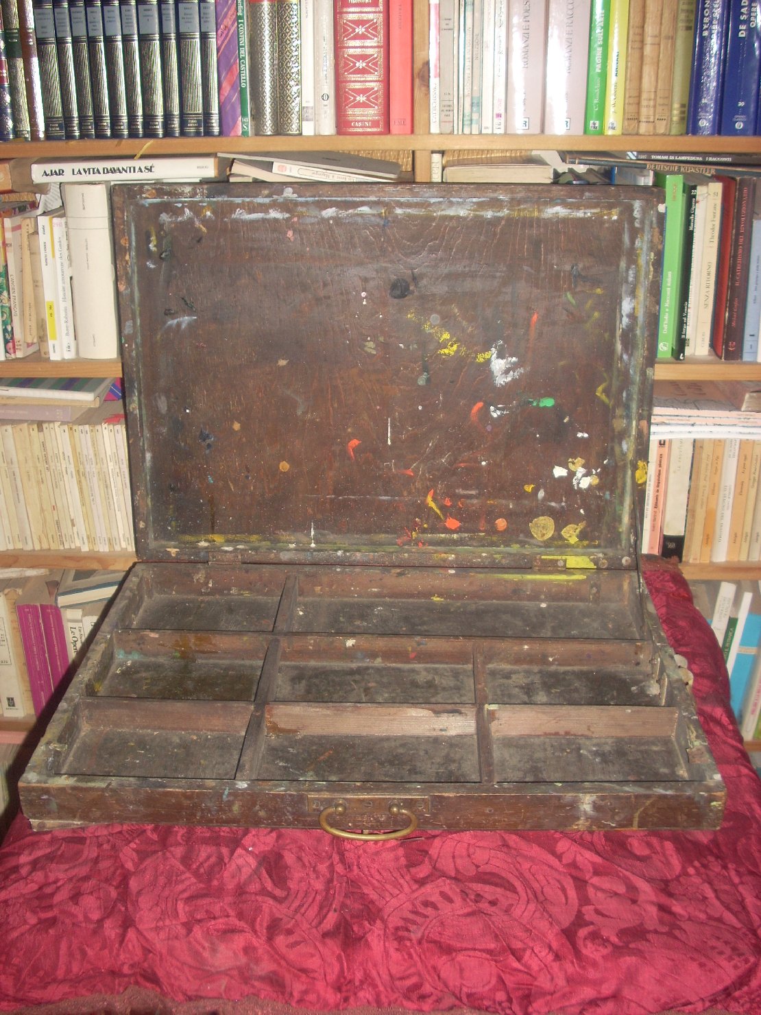 scatola - produzione italiana (sec. XX)