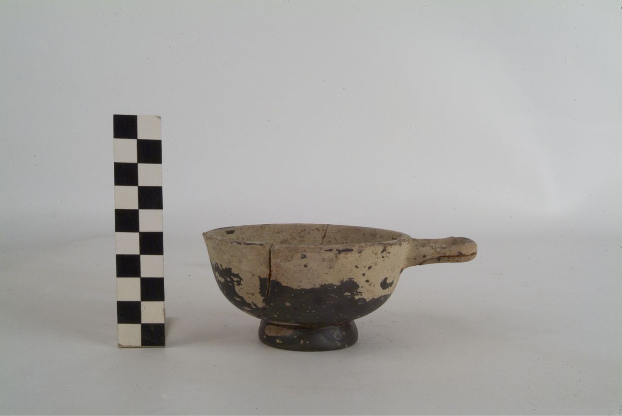 COPPETTA MONOANSATA, Morel, serie 6214 - produzione apula (sec. IV a.C)