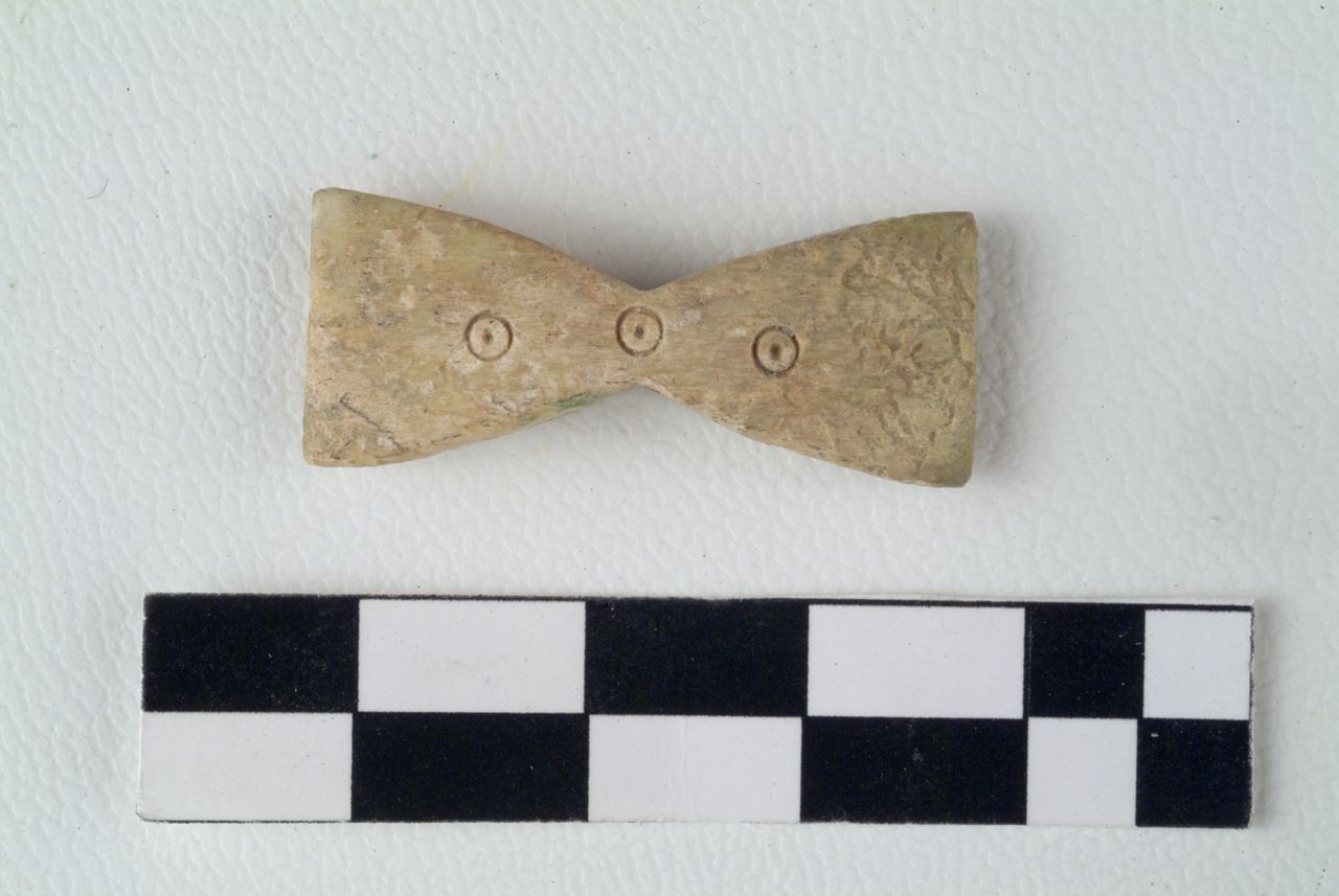 PLACCHETTA - ambito apulo (sec. IV a.C)