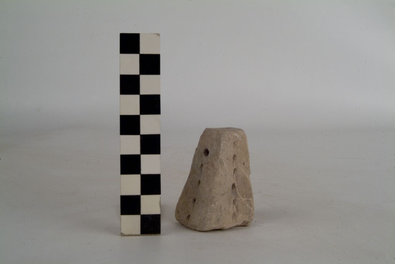 PESO DA TELAIO - produzione daunia (secc. IV/ III a.C)