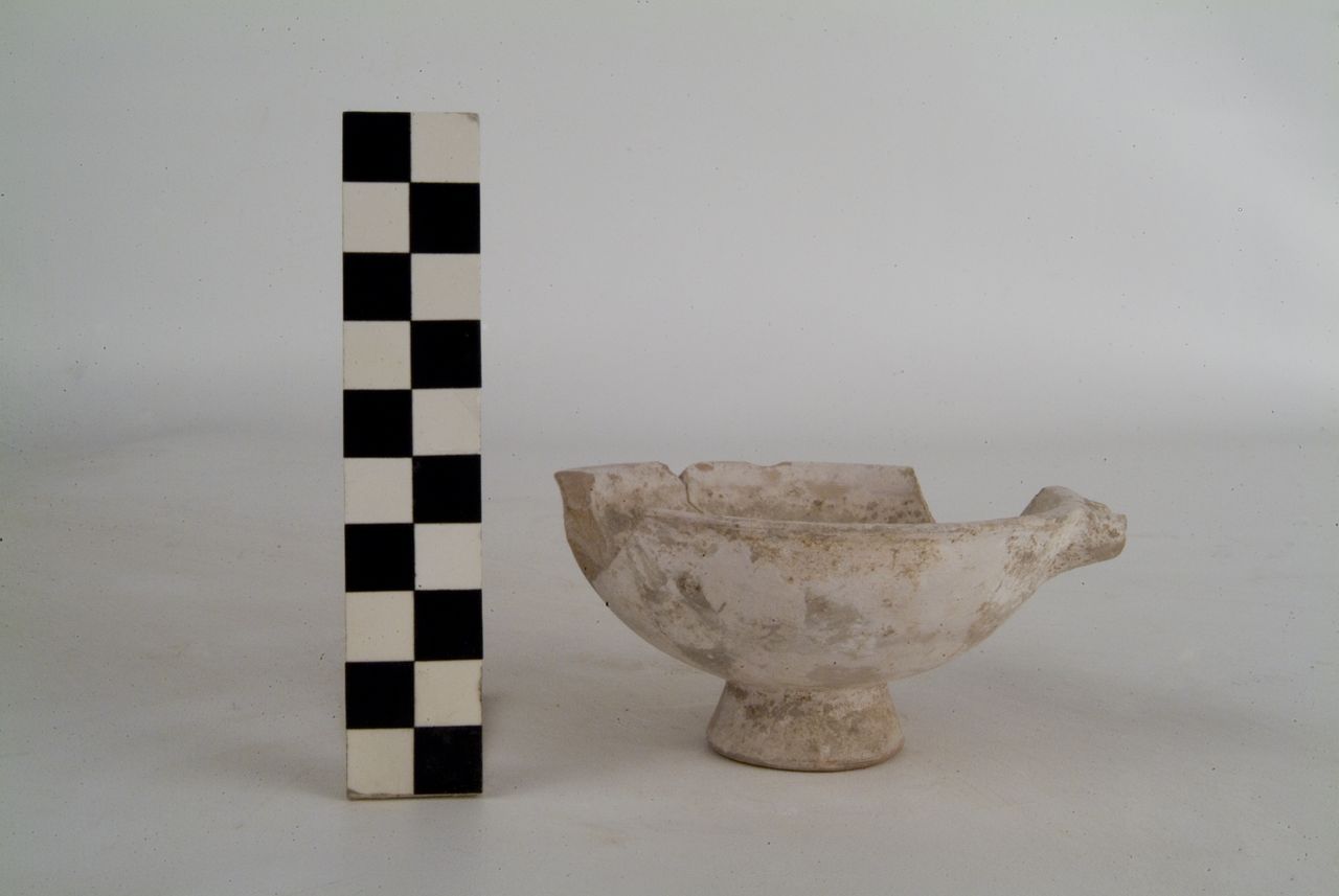 COPPETTA MONOANSATA - produzione daunia (secc. IV/ III a.C)