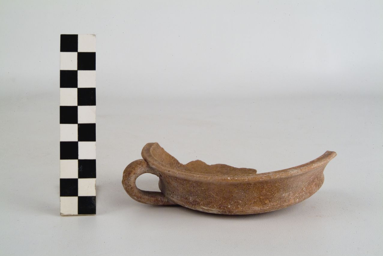 COPPETTA BIANSATA - produzione apula (secc. IV/ III a.C)